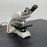 Leica DM 750/4K Microscope image 0
